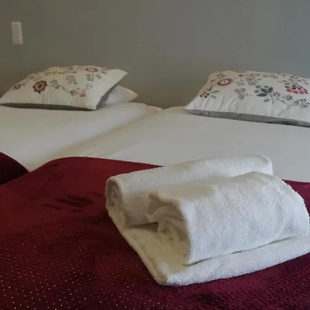 Maria Violeta Tourism Апартаменты *