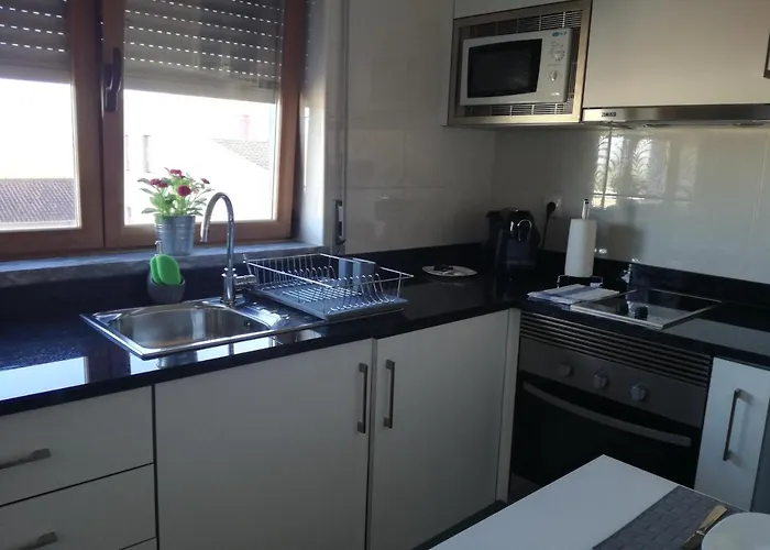 Maria Violeta Tourism * Cadaval