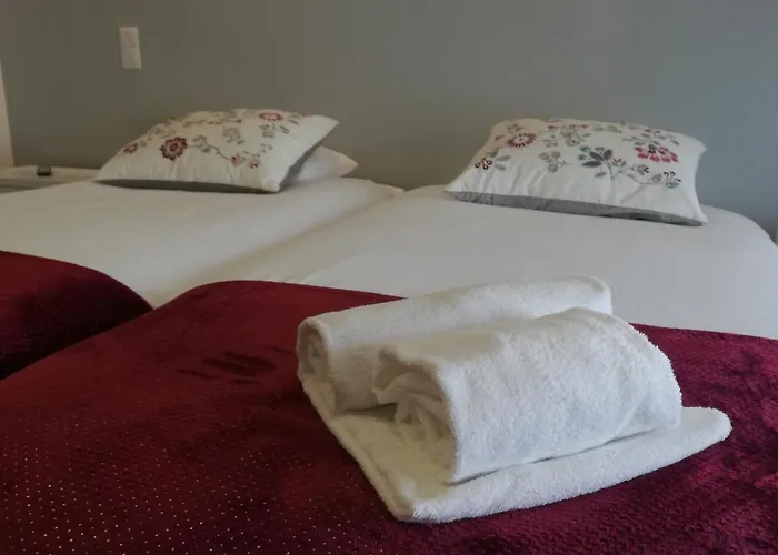 Maria Violeta Tourism Апартаменты *